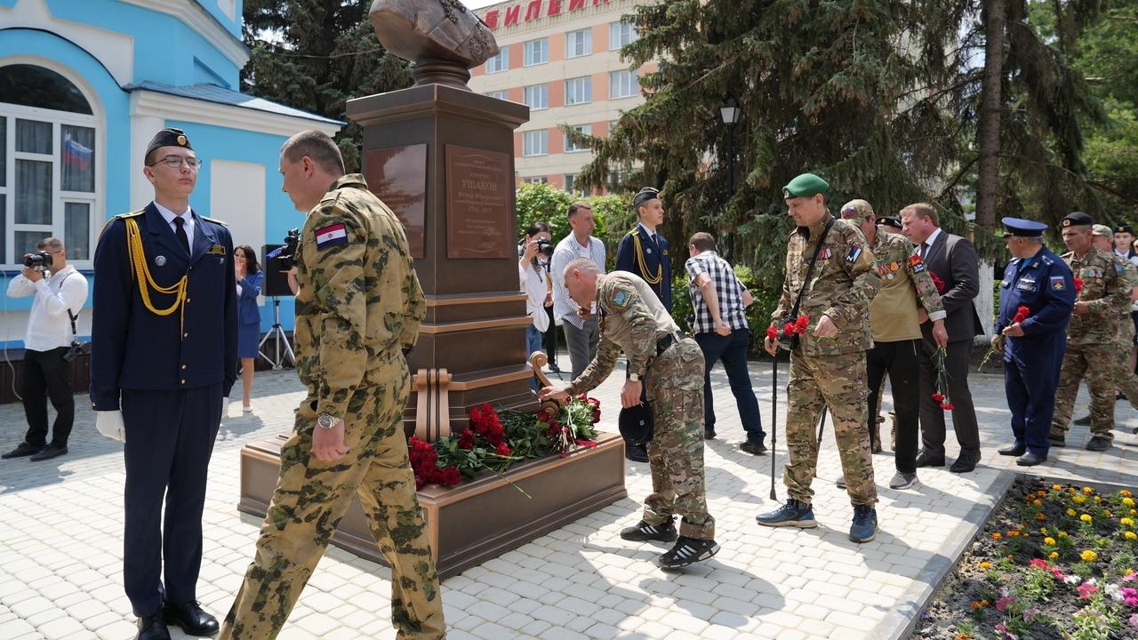 Обновленная Привокзальная площадь открылась в Рузаевке Обновленная Привокзальная площадь открылась в Рузаевке