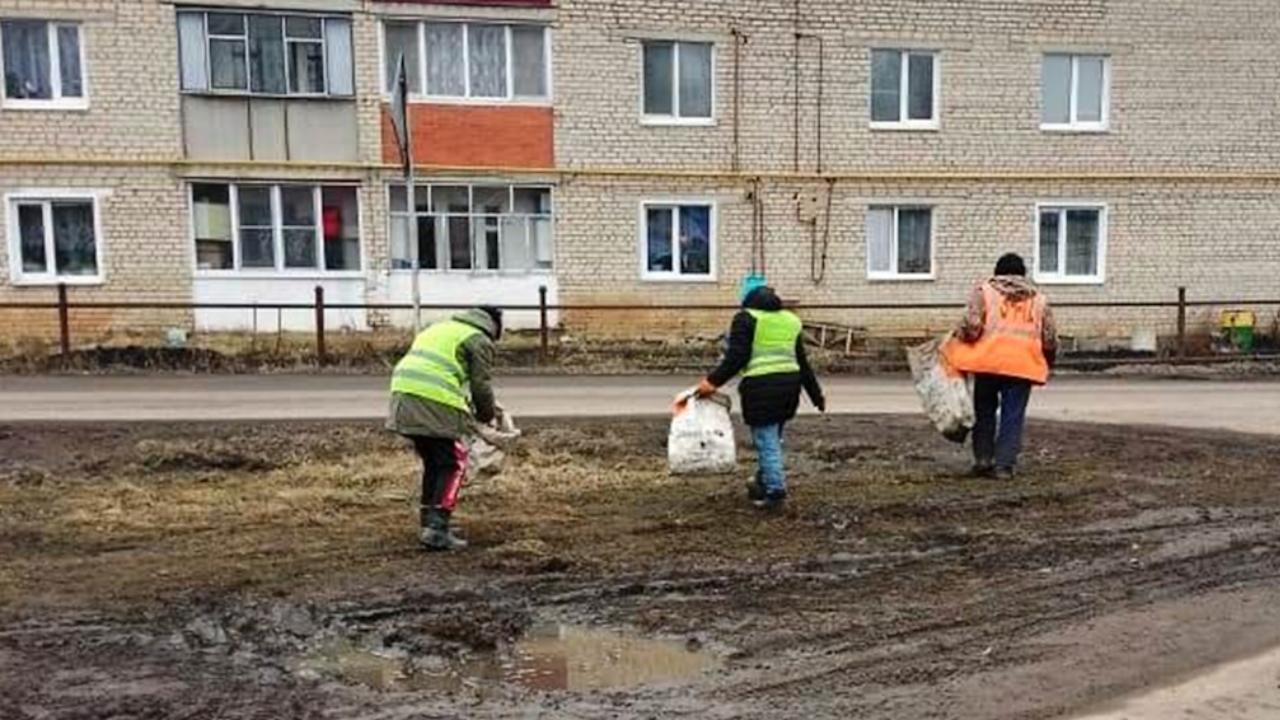 В Ромоданове стартовала весенняя уборка улиц