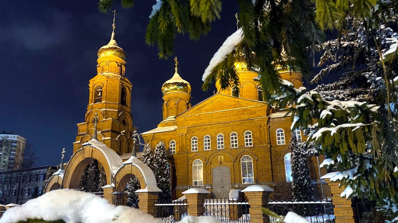 Рождество празднуют всё больше россиян