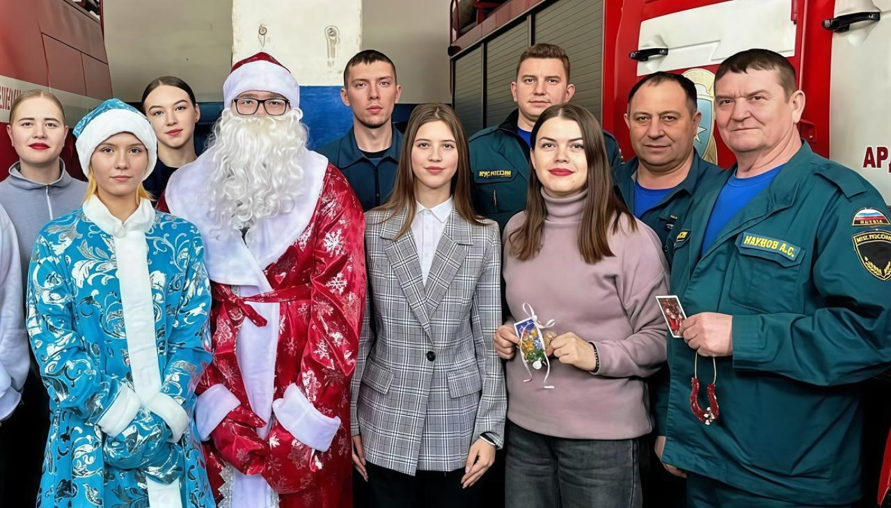 В Мордовии Дед Мороз пришёл к тем, кто работает в праздники