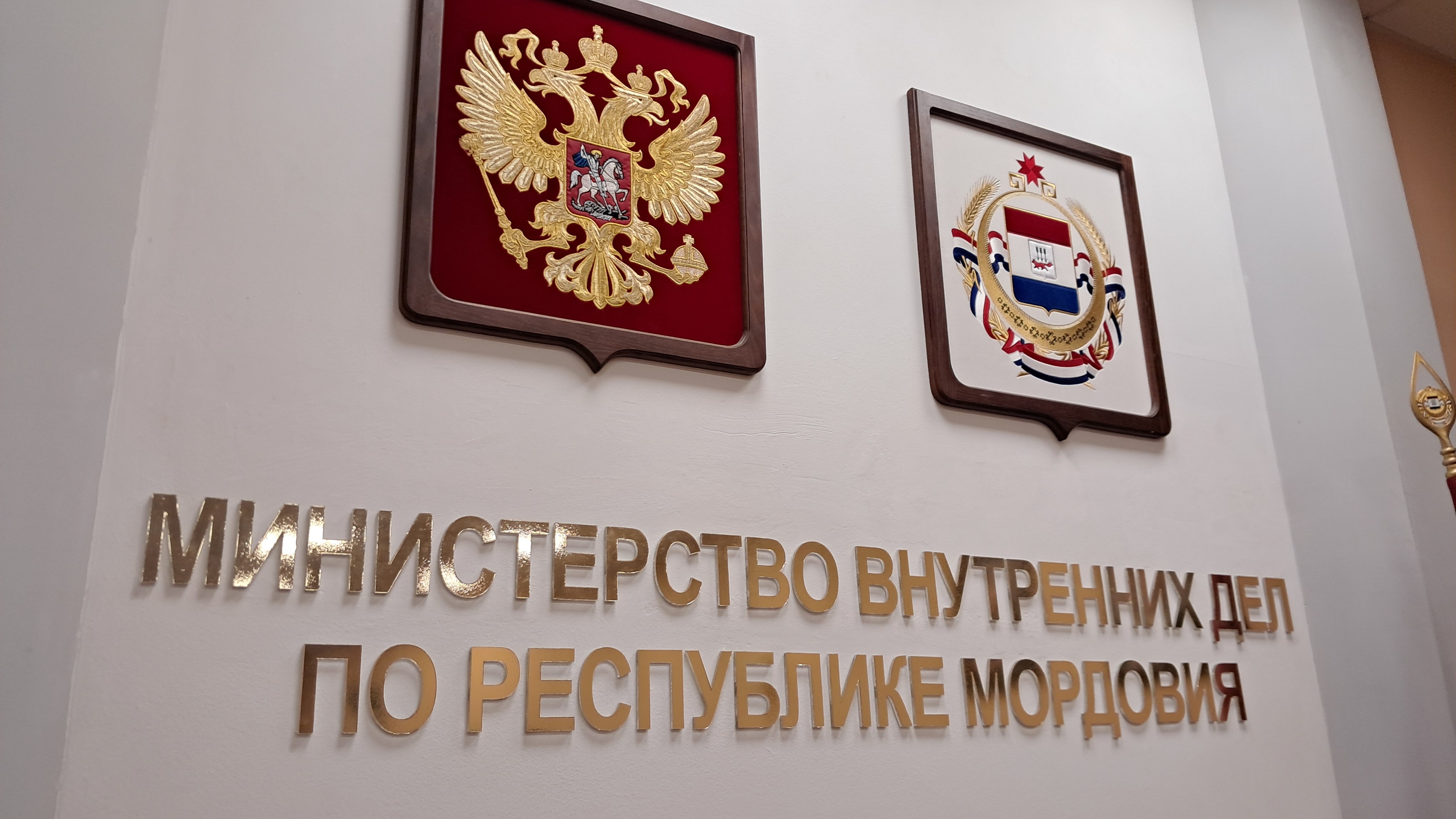Житель Саранска обокрал торговый автомат