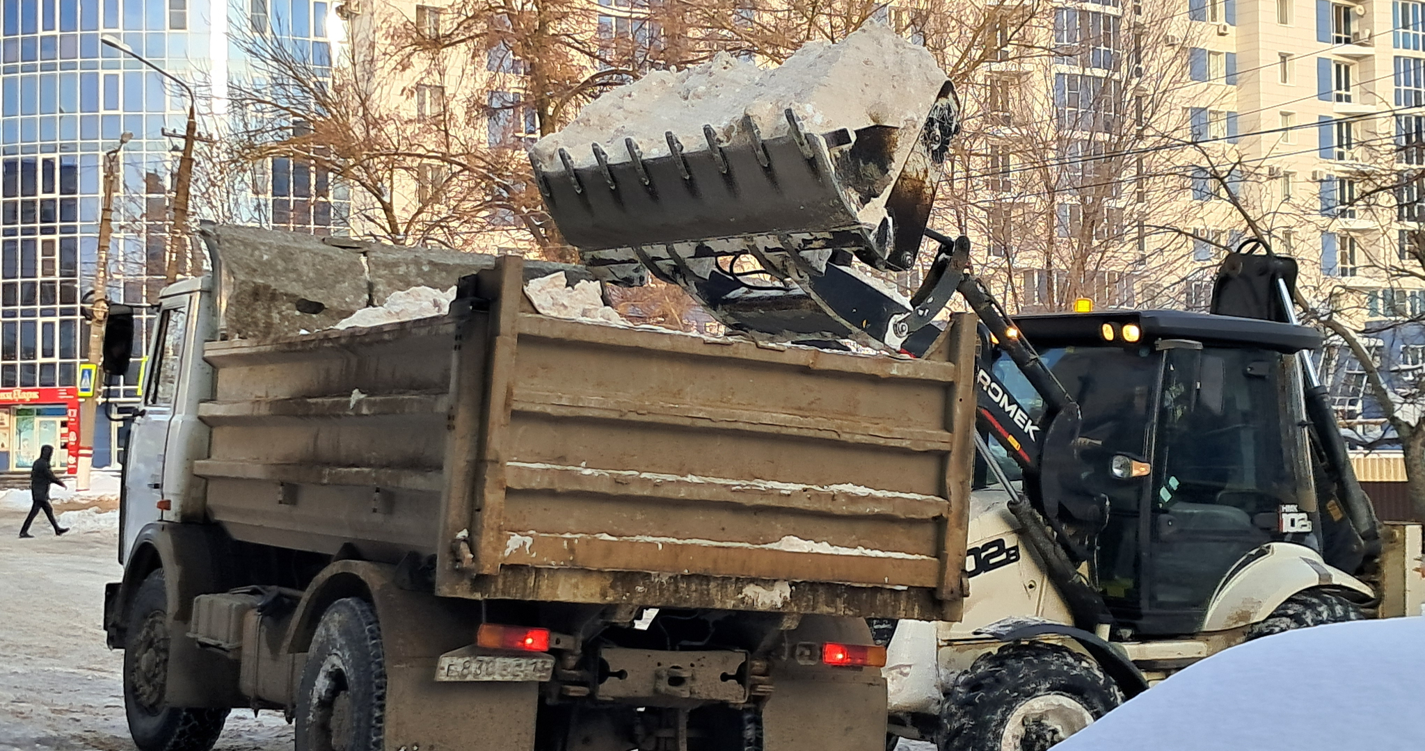 Уборка снега в Саранске: мэр опубликовал список улиц 