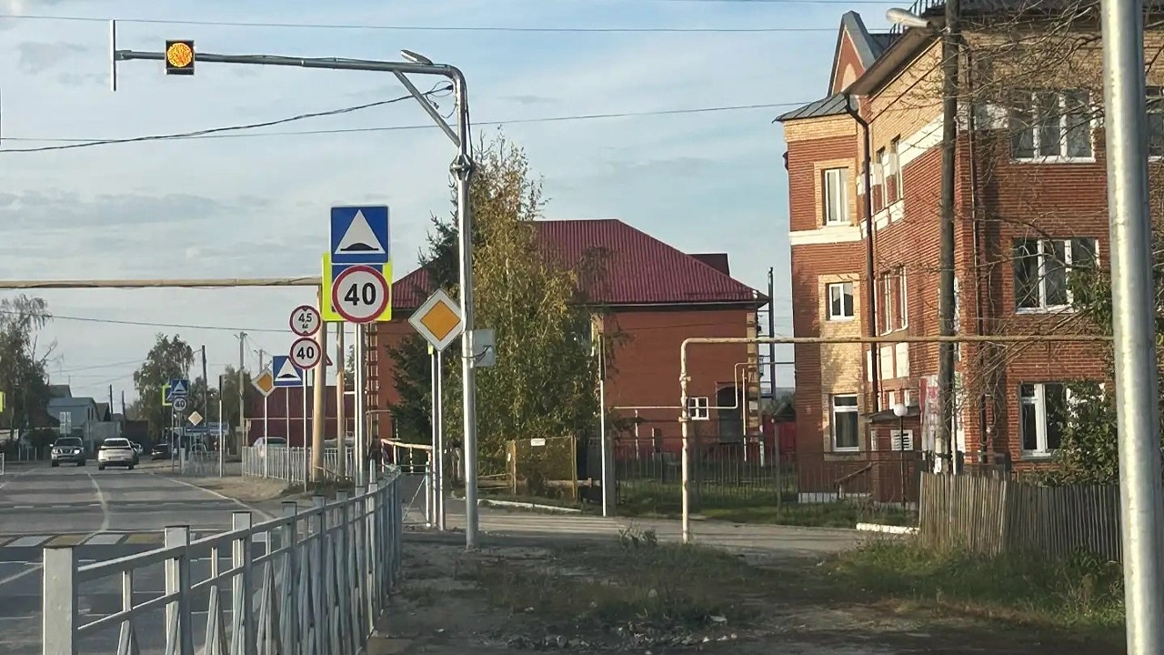 В Мордовии прокуратура добилась установки светофоров около школы