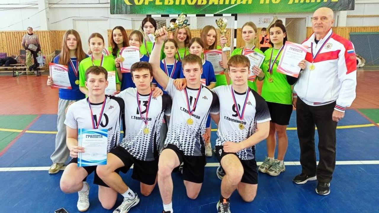 В Мордовии прошёл открытый турнир по мини-лапте