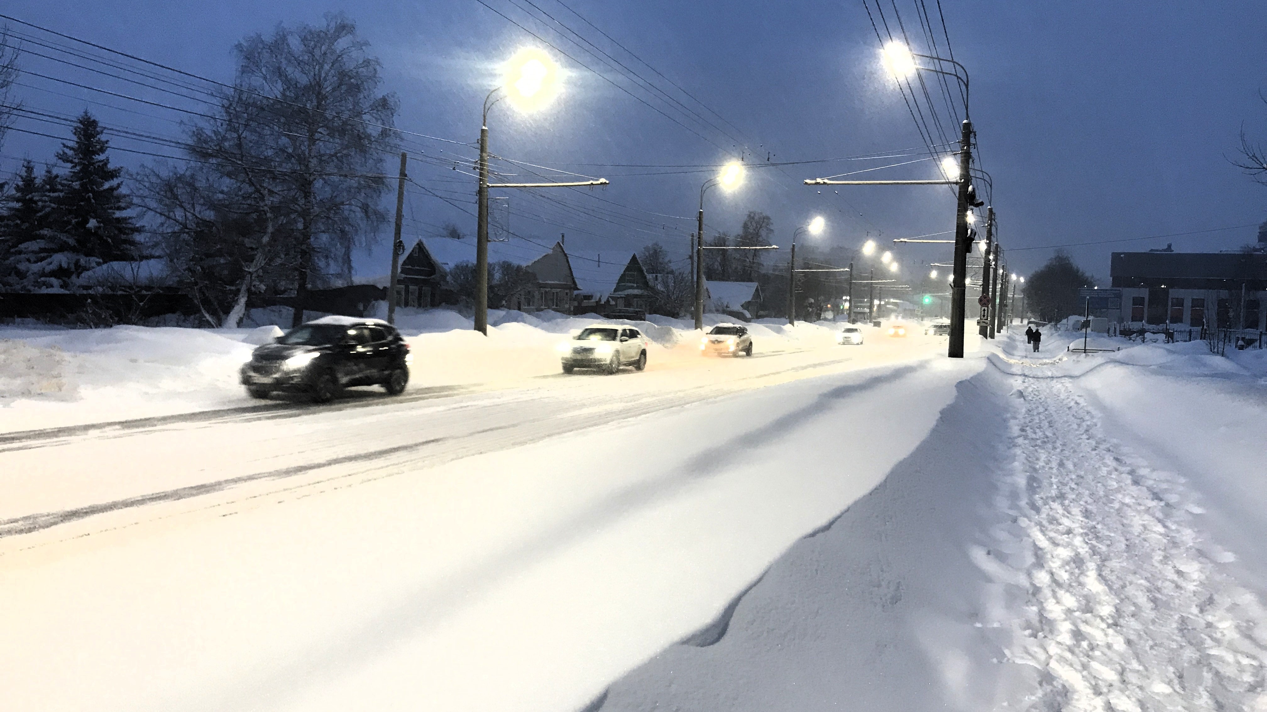 В Мордовию на смену морозам снова идут снегопады 