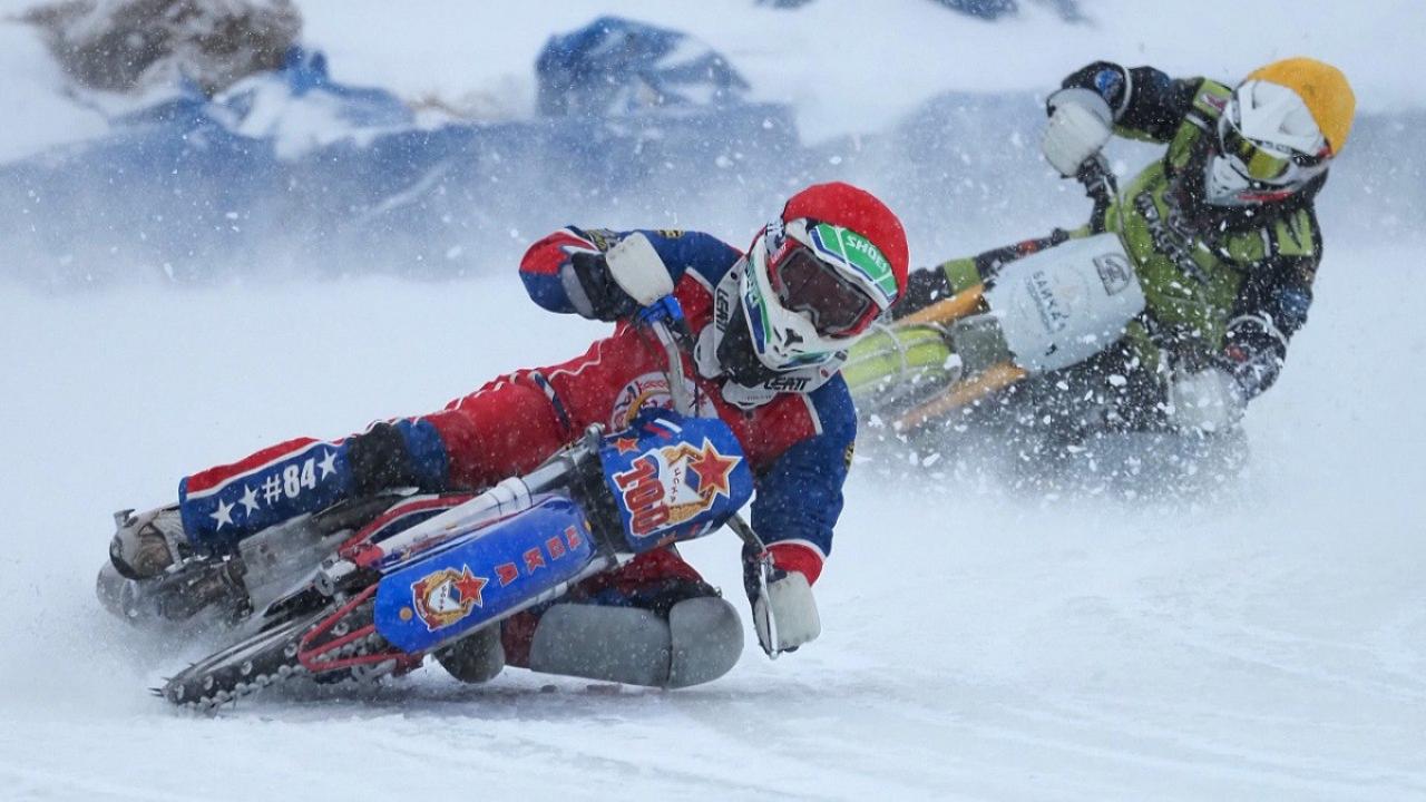Сбербанк выступил генеральным партнером Международных соревнований по мотогонкам на льду 