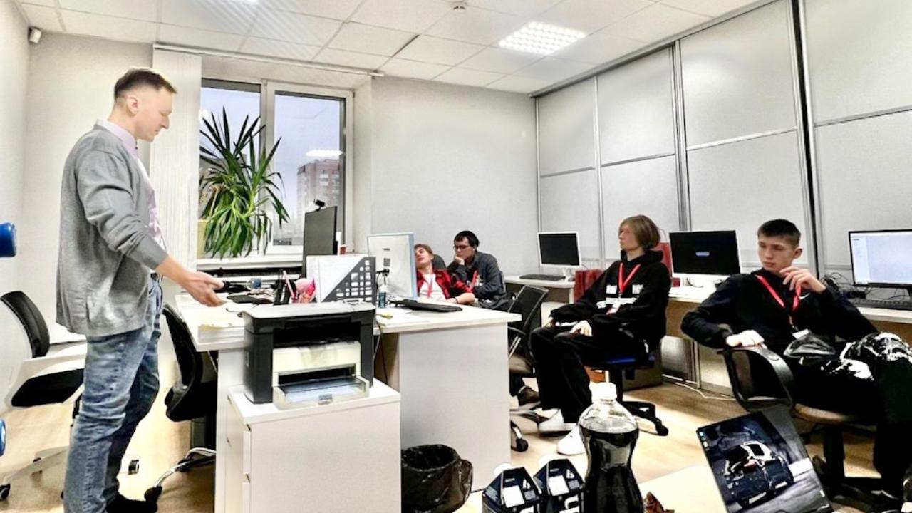 Ребята из школ-интернатов Мордовии попробовали себя в роли программистов
