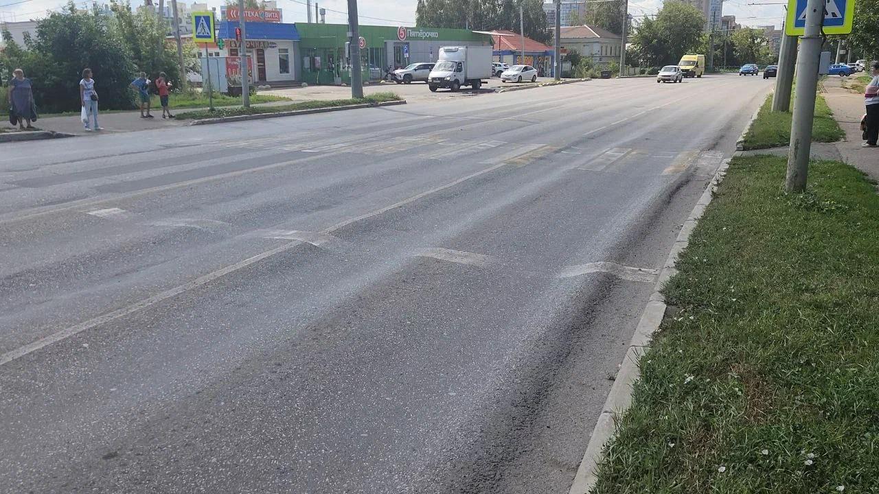 Жители Саранска требуют ремонта участка дороги в Октябрьском районе Жители Саранска требуют ремонта участка дороги в Октябрьском районе