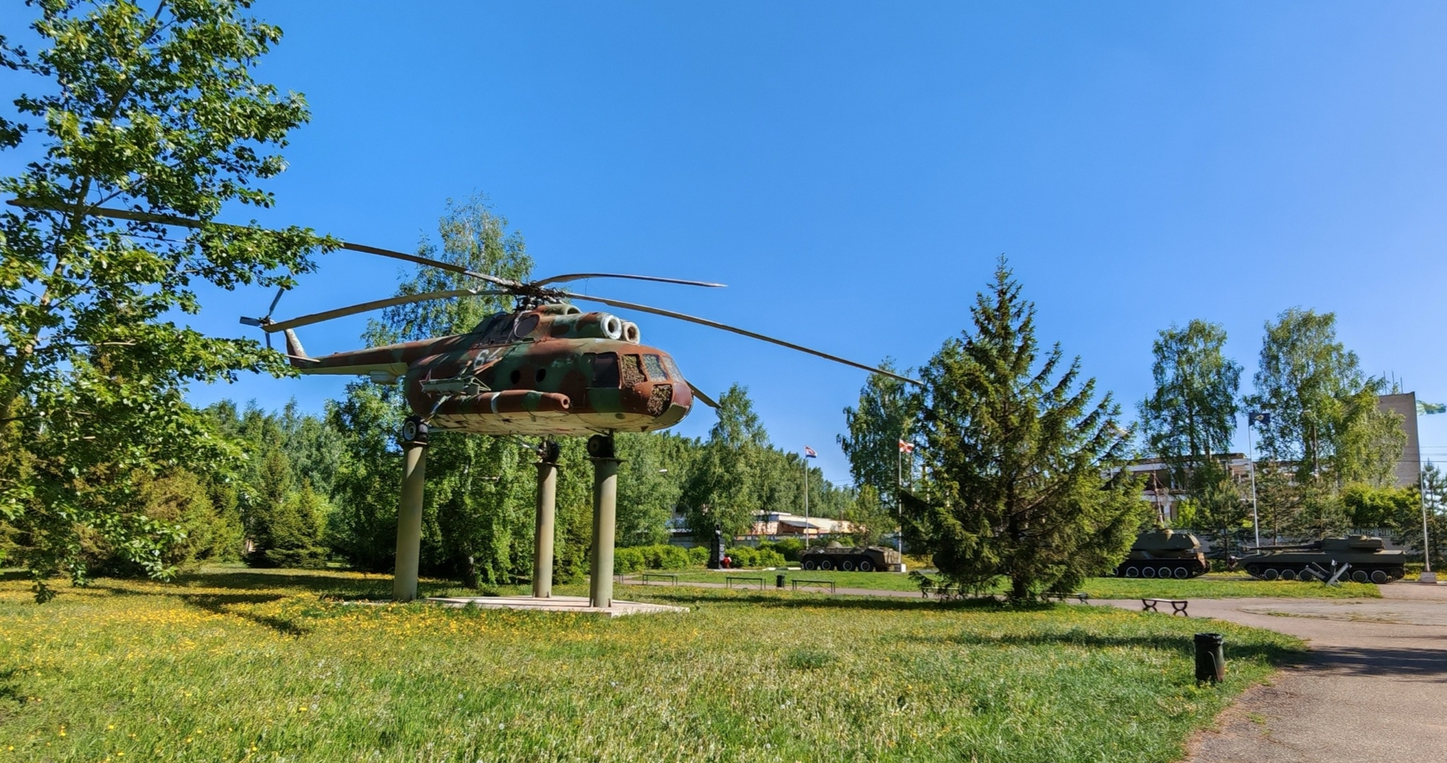 В Мордовии начали решать судьбу музея военной техники под открытым небом 