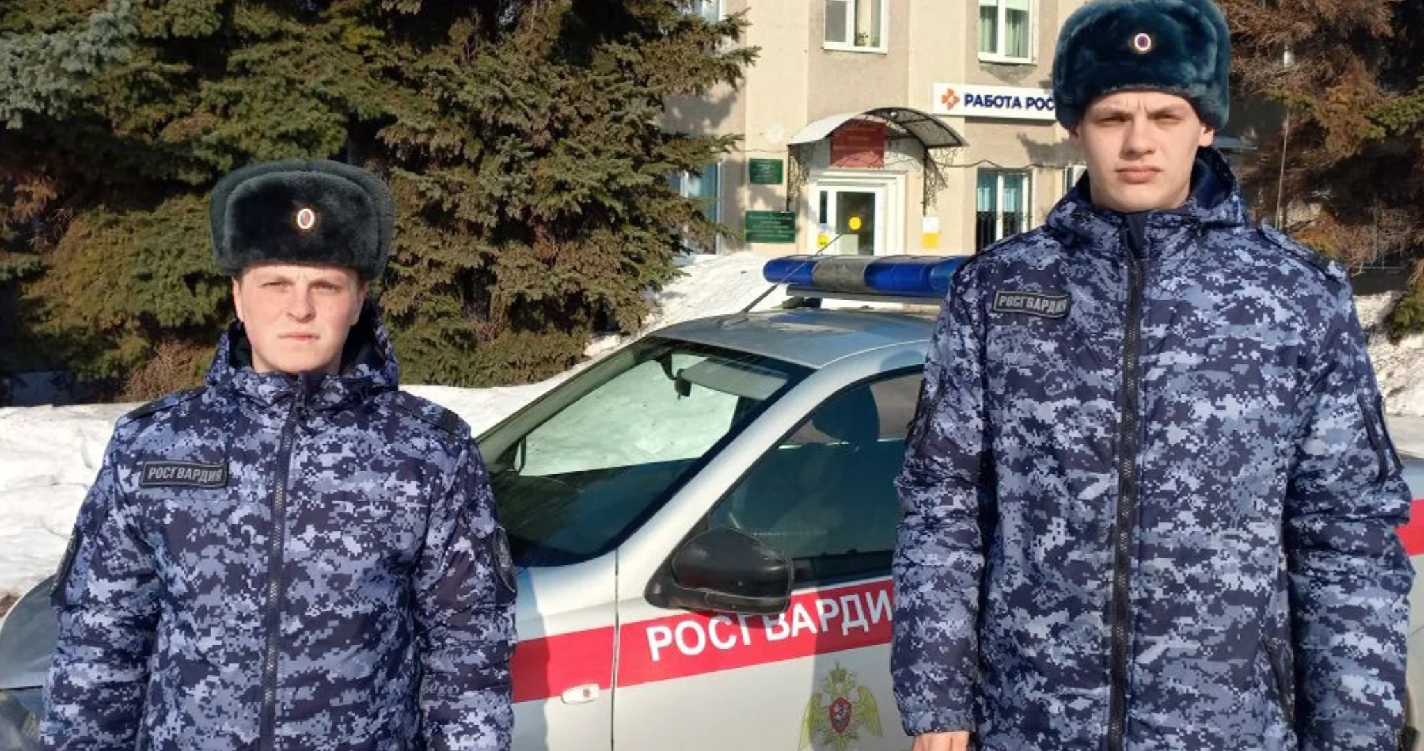 Росгвардейцы в Мордовии спасли из горящего дома 86-летнюю женщину 