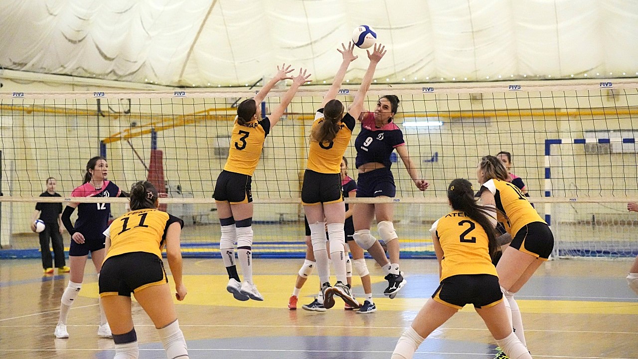 «СШБВ-Атемар» – в шаге от пьедестала чемпионата России по волейболу 