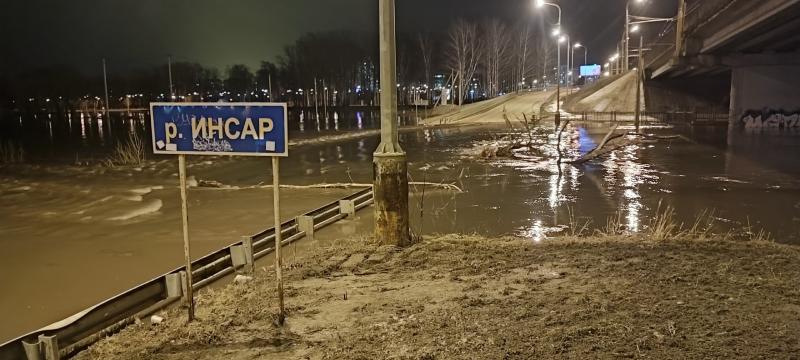 В Саранске затопило низководный мост через Инсар