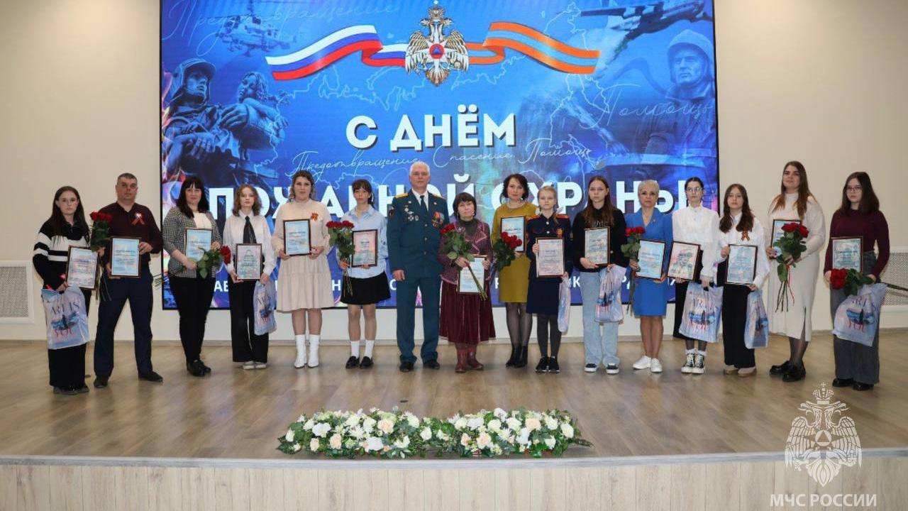 В Саранске наградили участников конкурса «Огнеборец - профессия смелых людей» В Саранске наградили участников конкурса «Огнеборец - профессия смелых людей»
