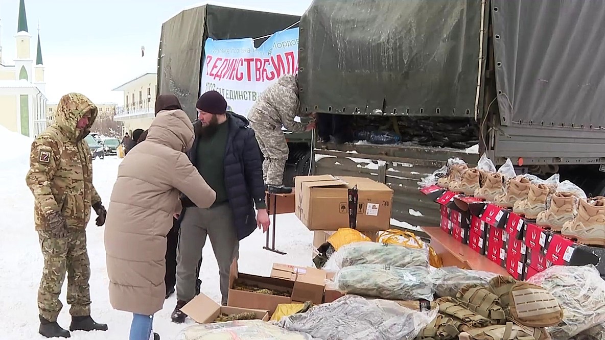 Из Мордовии в зону СВО отправили стройматериалы и тёплые вещи