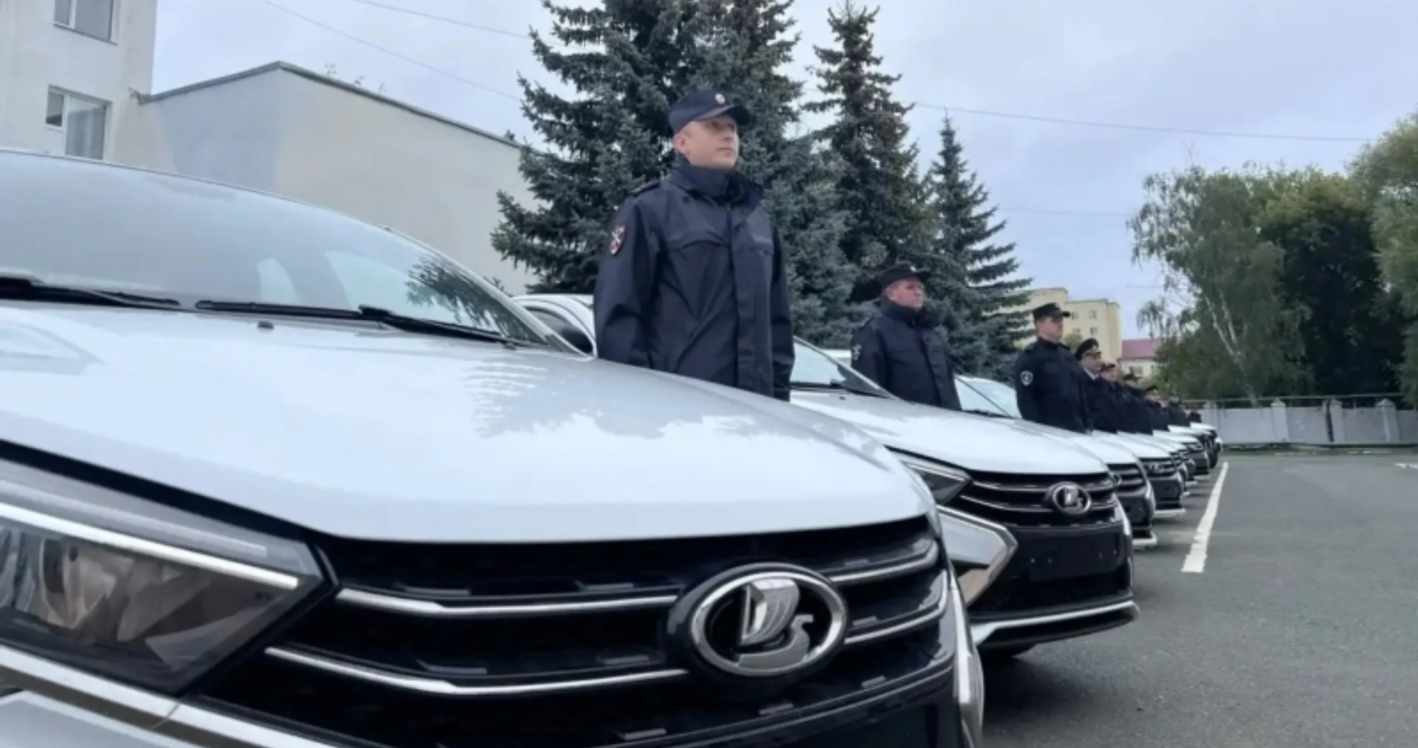 Мордовские полицейские получили машины для скрытного патрулирования 