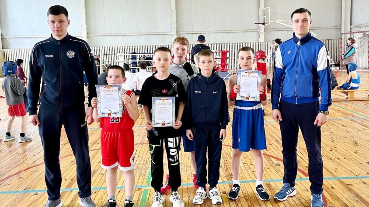 Юные спецназовцы - победители турнира по боксу памяти тренера Г.В. Пекина Юные спецназовцы - победители турнира по боксу памяти тренера Г.В. Пекина