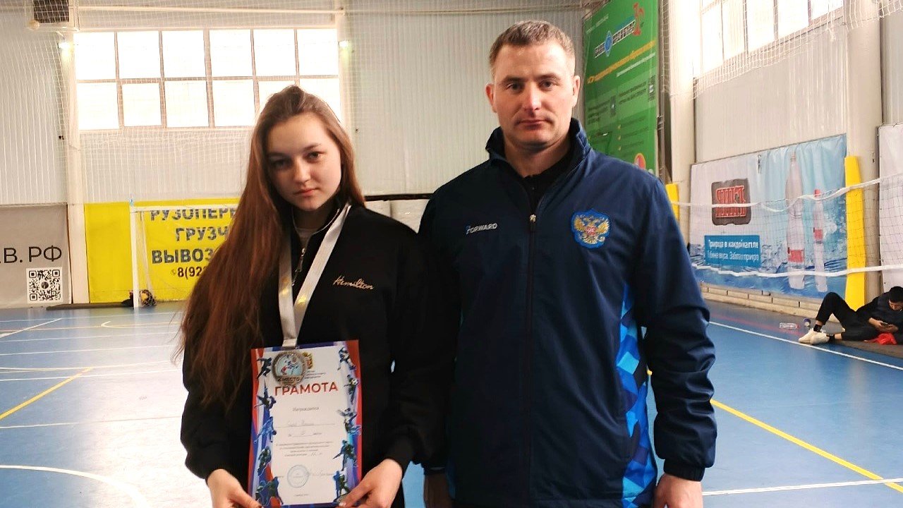 Спортсменка из Мордовии – серебряный призёр чемпионата ПФО по спортивной борьбе