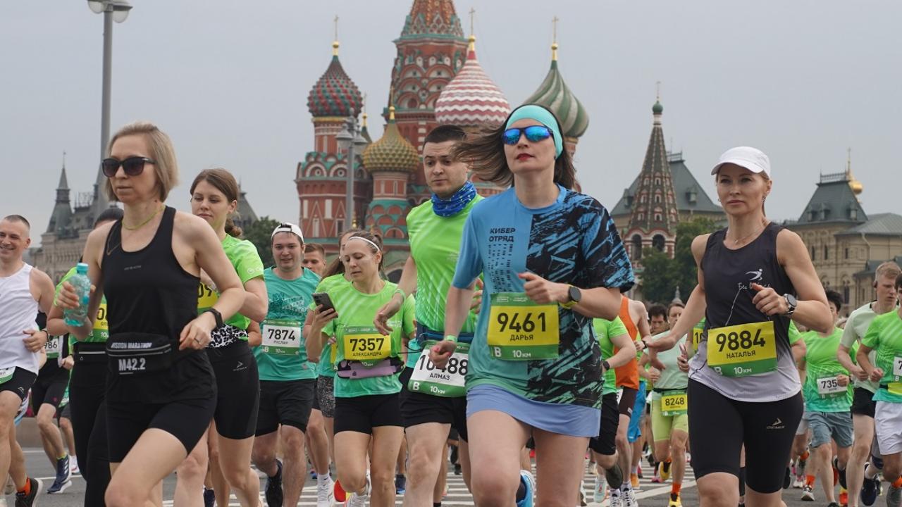 Бег — самый доступный вид спорта: россияне рассказали о своих спортивных привычках