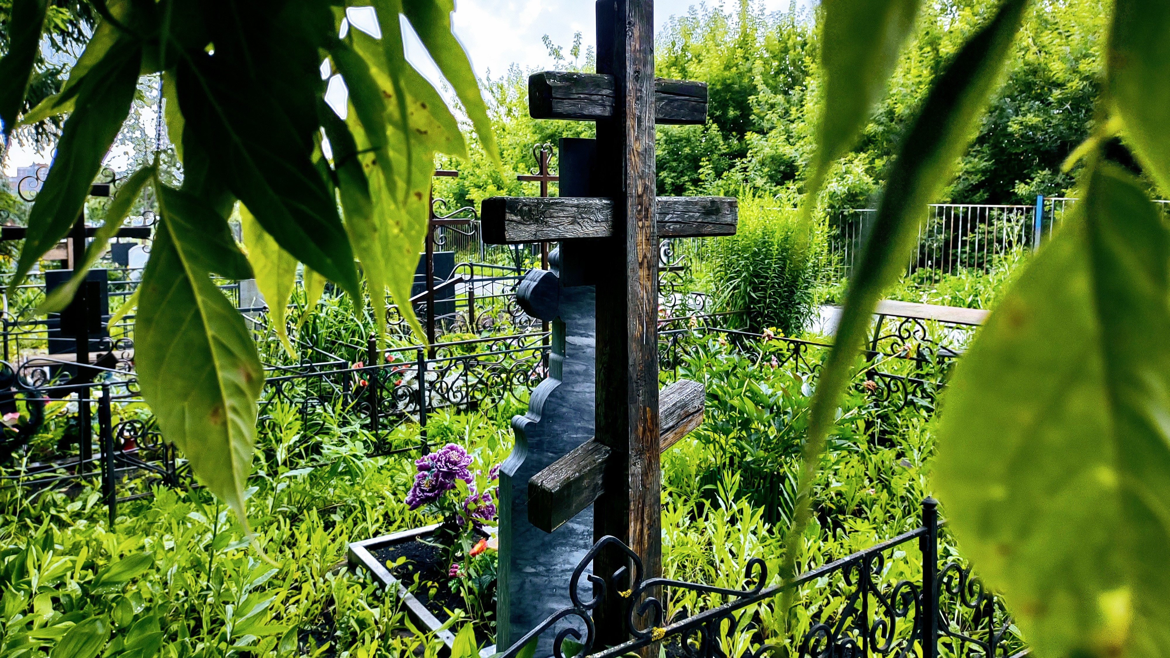 Православные Мордовии отмечают Дмитриевскую родительскую субботу 