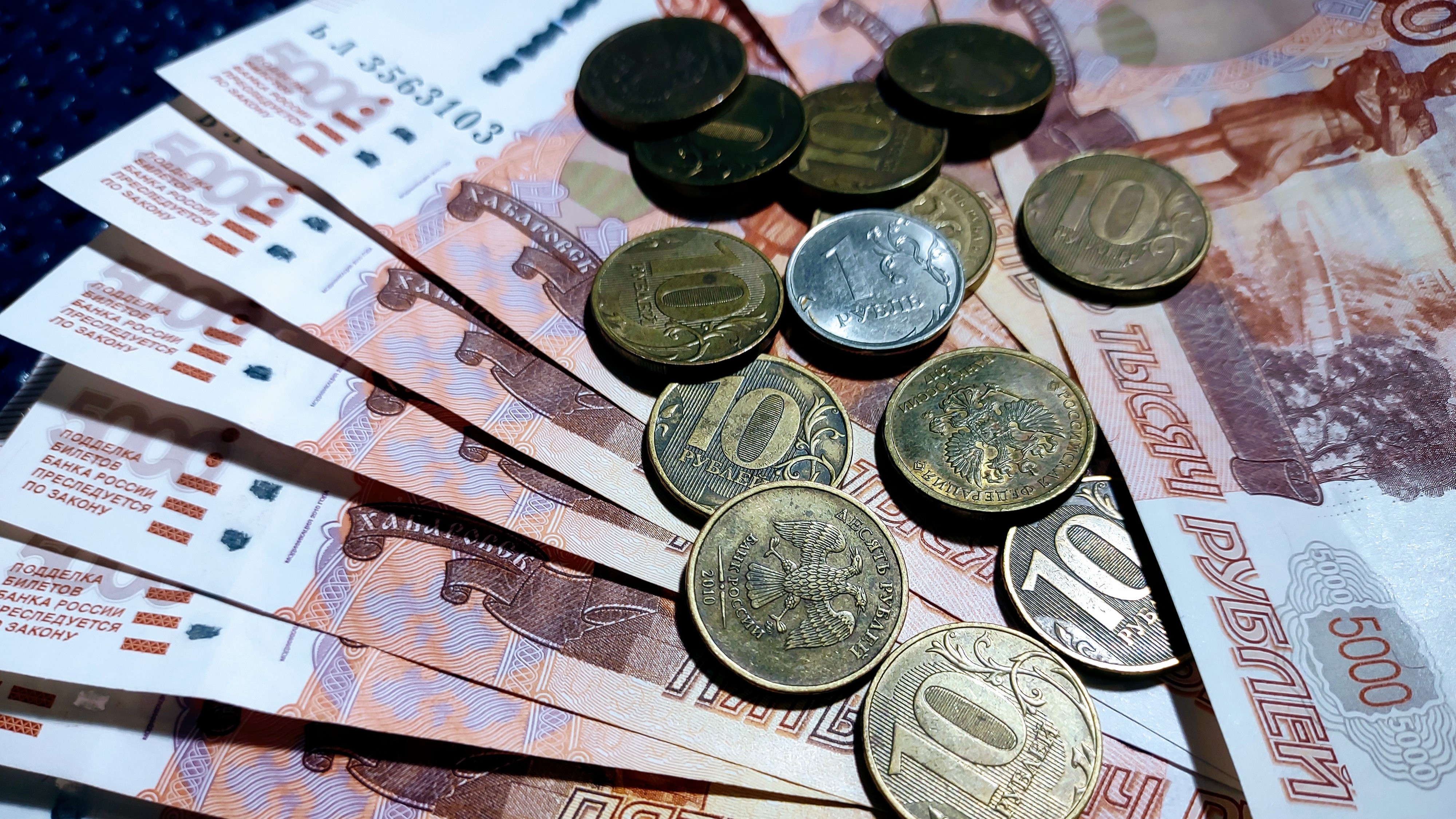 Жители Мордовии за июль перечислили мошенникам 46 миллионов рублей