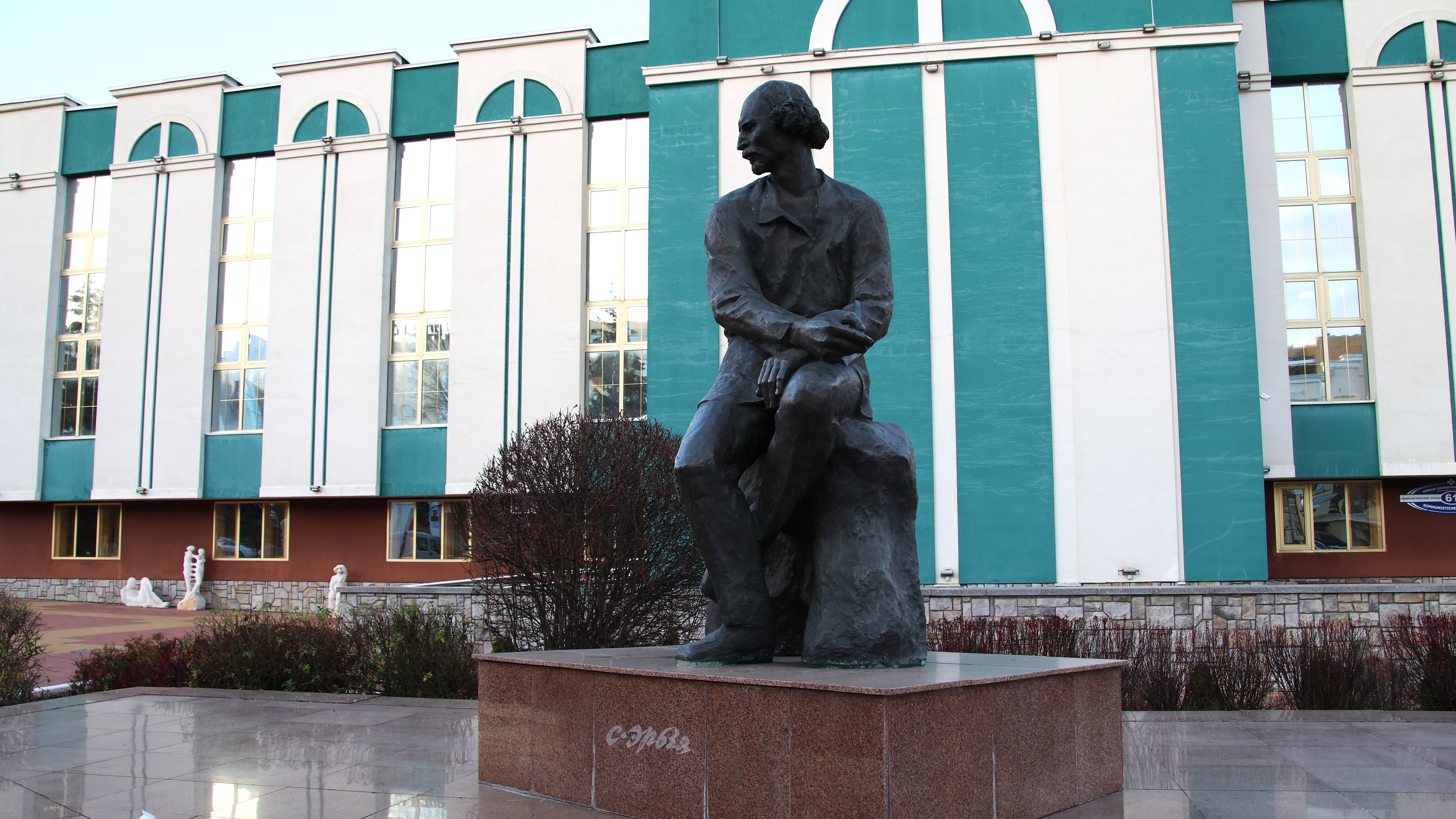 Жители Мордовии отмечают День музейного селфи