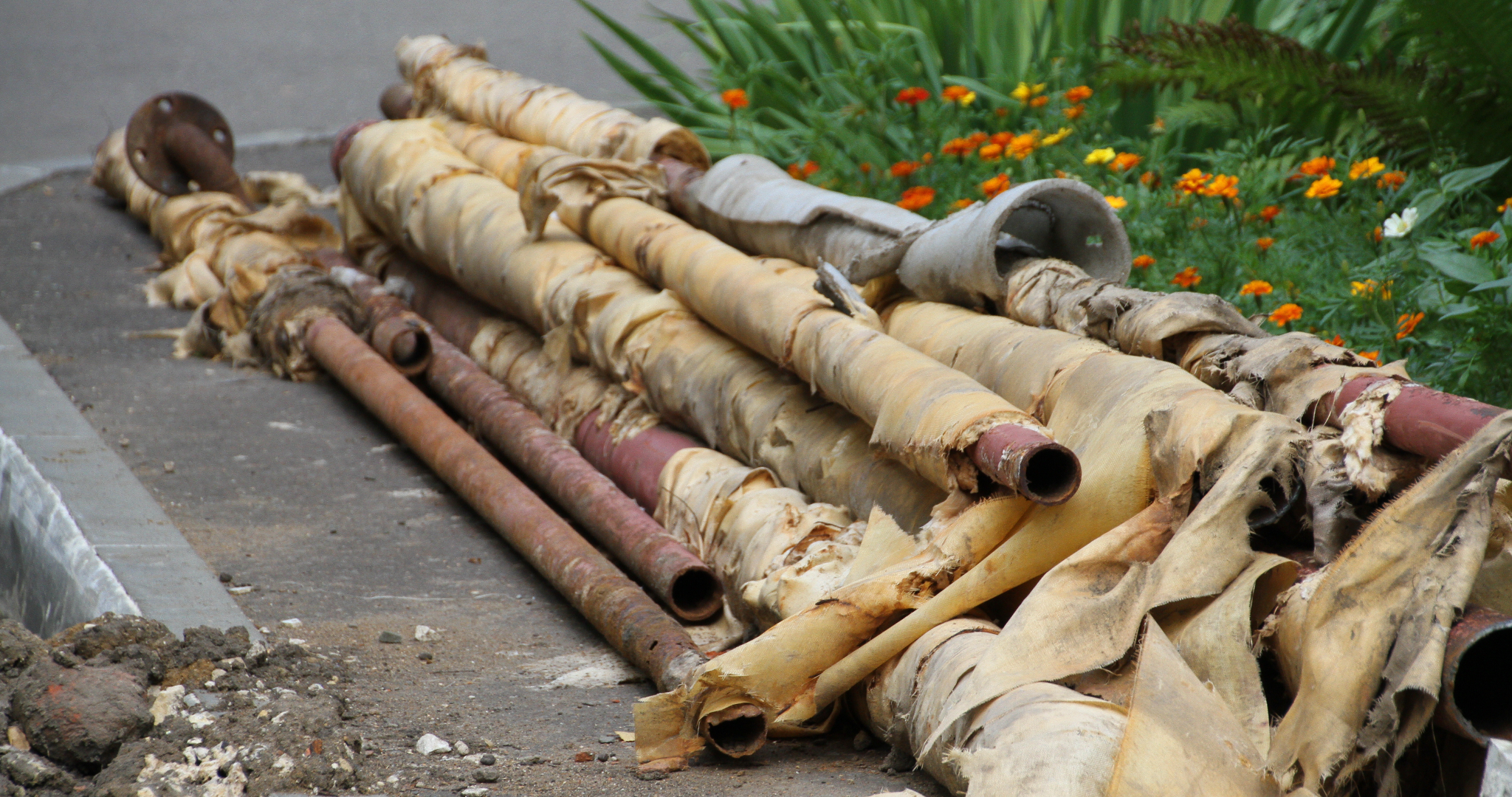 Чиновников начнут наказывать за слишком дорогие коммунальные услуги 