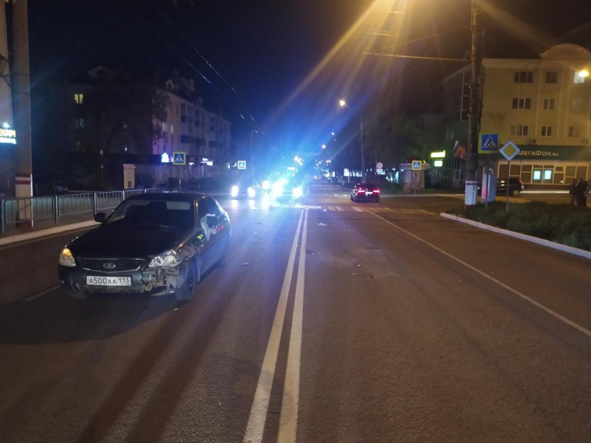 В Саранске водитель «Приоры» сбил двух пешеходов на «зебре» 