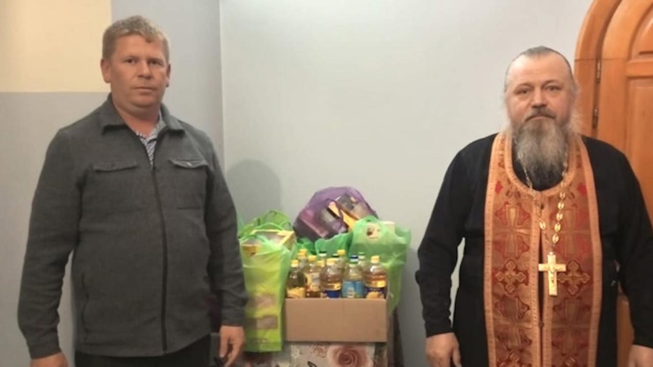 В Теньгушеве прихожане храма собрали для бойцов большую партию гуманитарной помощи В Теньгушеве прихожане храма собрали для бойцов большую партию гуманитарной помощи
