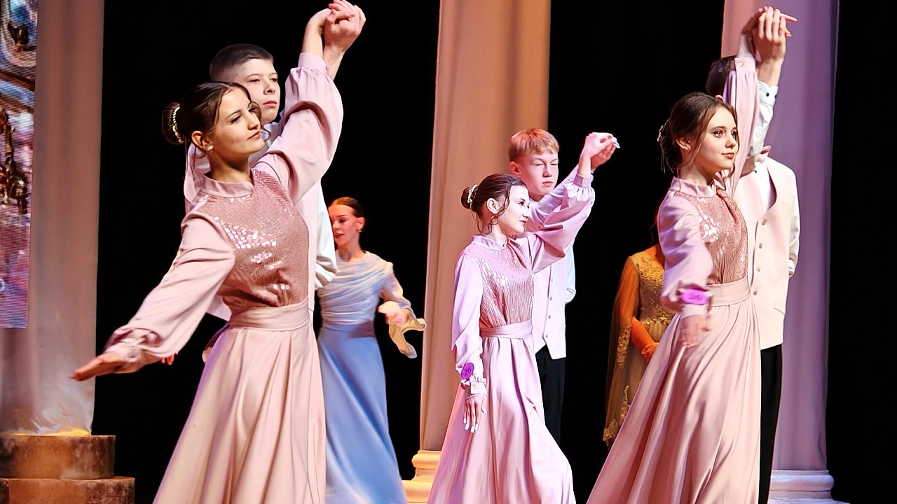 В Рузаевке прошёл V Сретенский бал