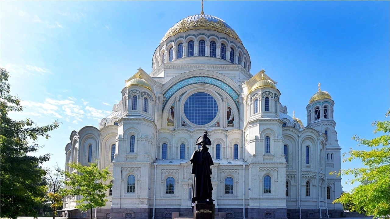 В Кронштадт из Мордовии доставили мощи Феодора Ушакова