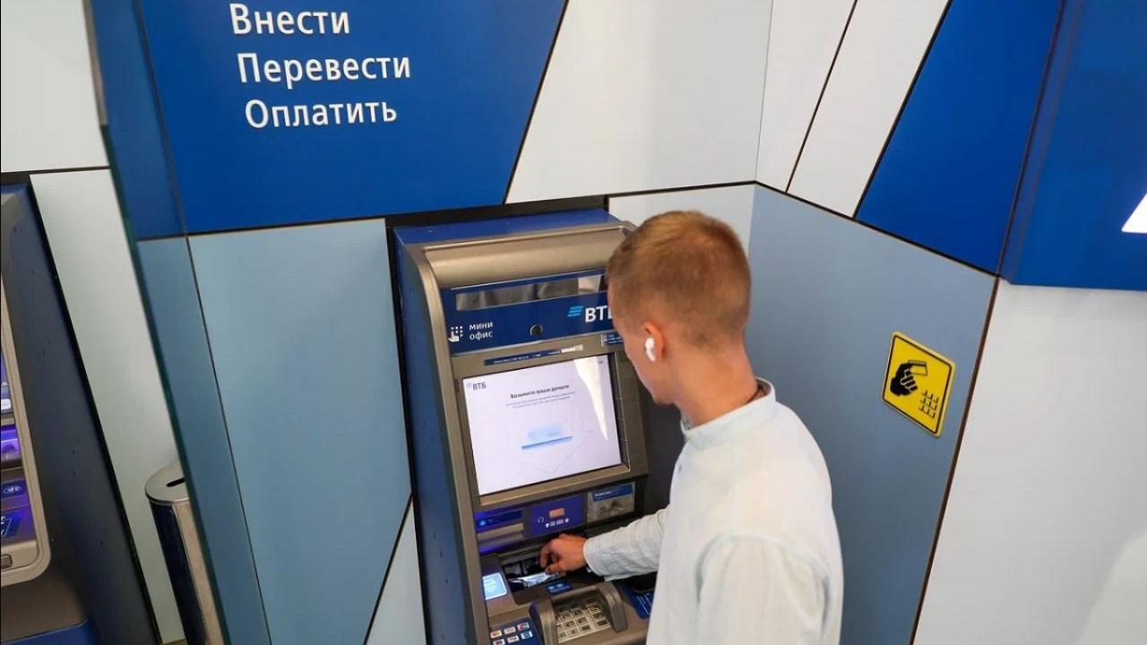 В ВТБ рассказали о замене зарубежных банкоматов на отечественные