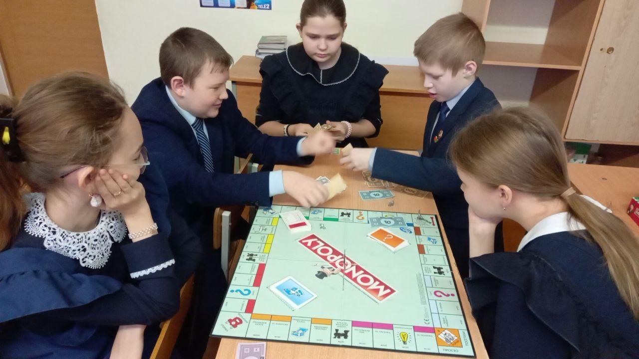 В Большесыресевской школе отметили Международный день без интернета