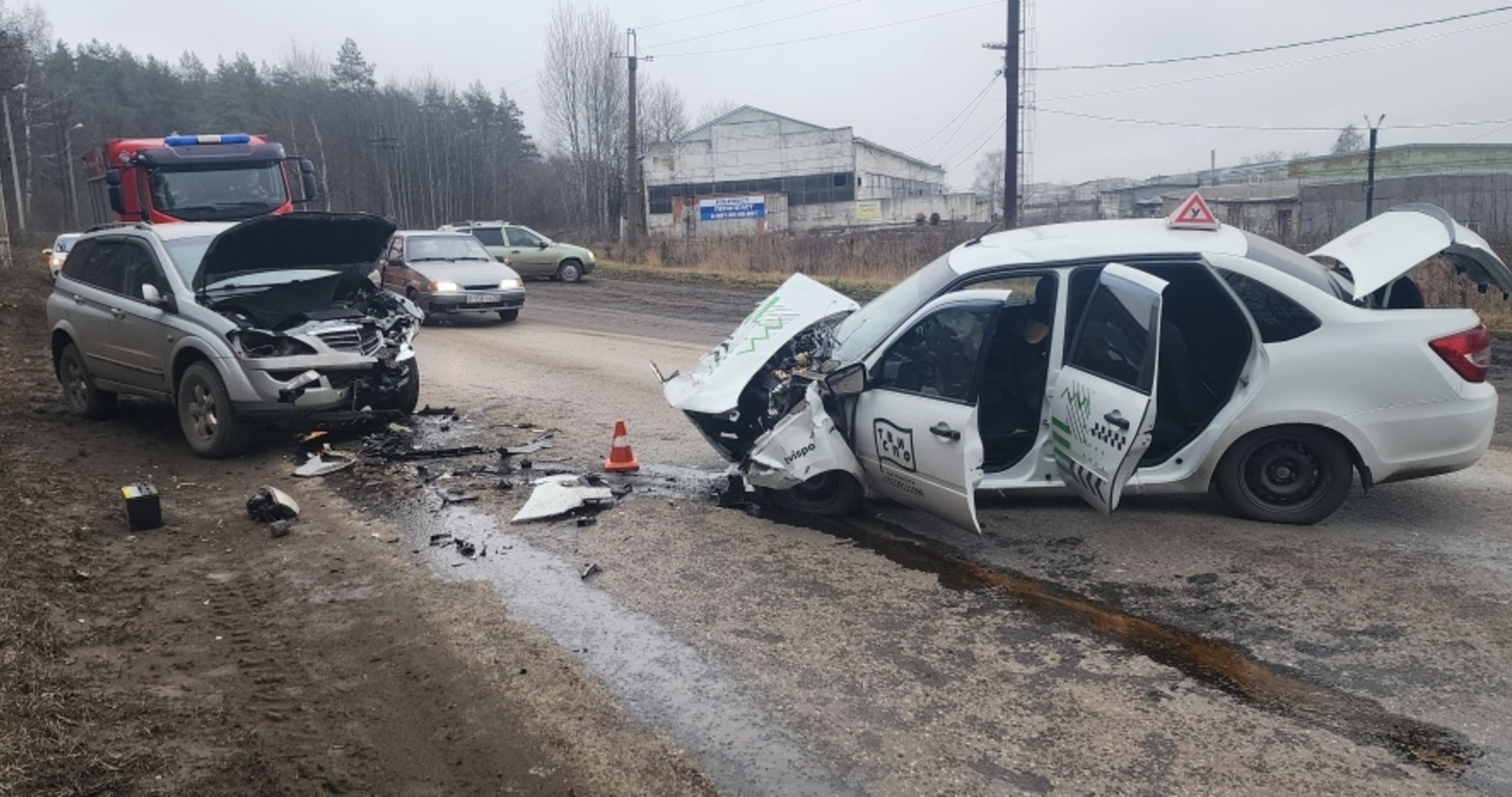 Водитель учебной машины в Саранске устроил ДТП с двумя пострадавшими 