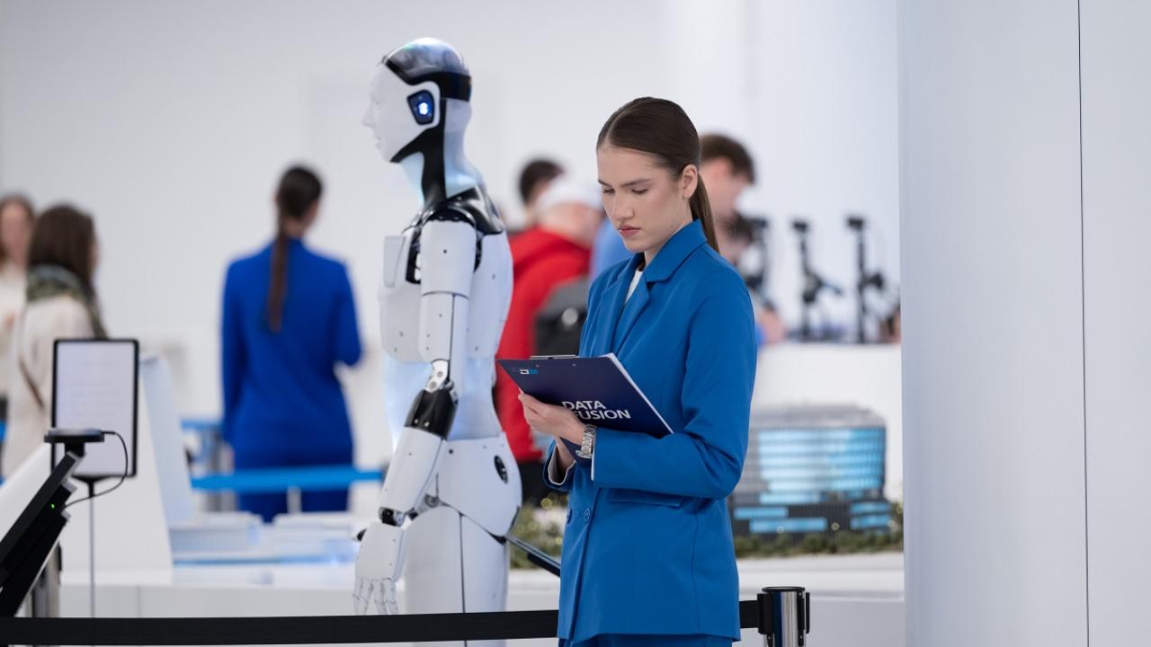 Эксперты ВТБ спрогнозировали появление персонализированных банков благодаря ИИ