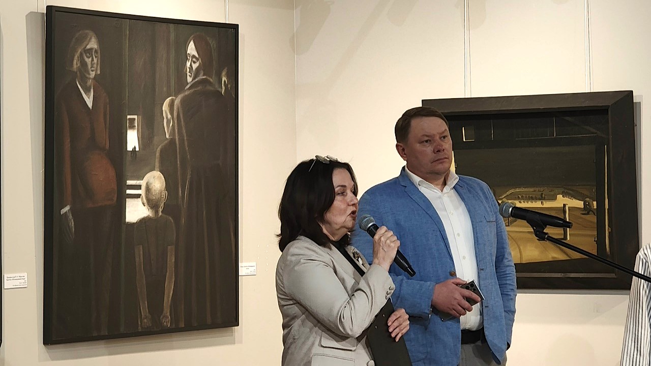 В Саранске открылась выставка Игоря Обросова «Суровый и не только»
