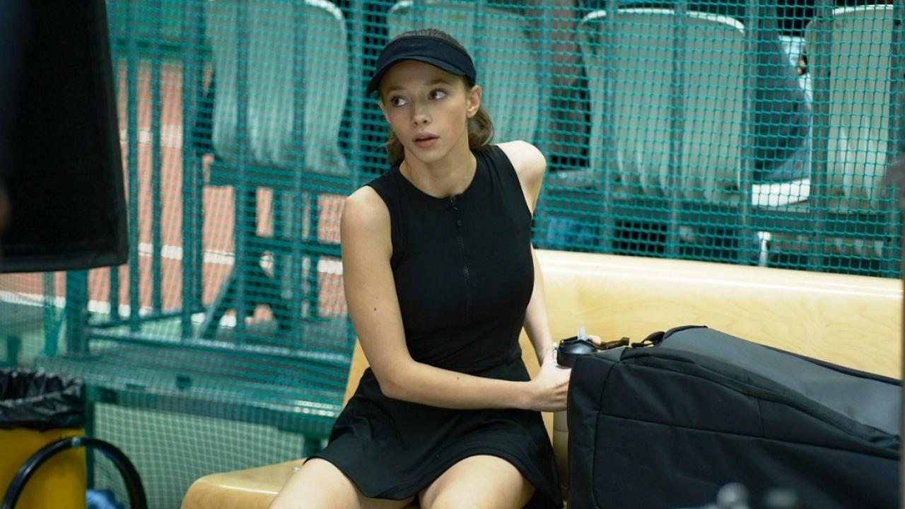 Над кортом стон раздается: представлен тизер-трейлер сериала «Первая ракетка» для Wink