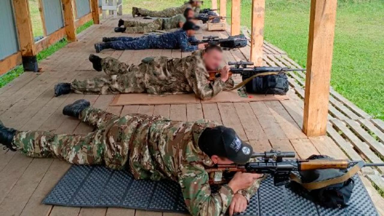 В Мордовии выбрали лучших снайперов среди полицейских В Мордовии выбрали лучших снайперов среди полицейских