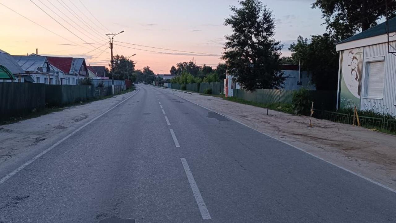 В полночь в Ельниках юный байкер без прав опрокинулся и покалечил пассажира В полночь в Ельниках юный байкер без прав опрокинулся и покалечил пассажира