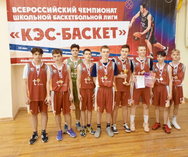 В Саранске завершилась городская спартакиада по баскетболу среди школьников
