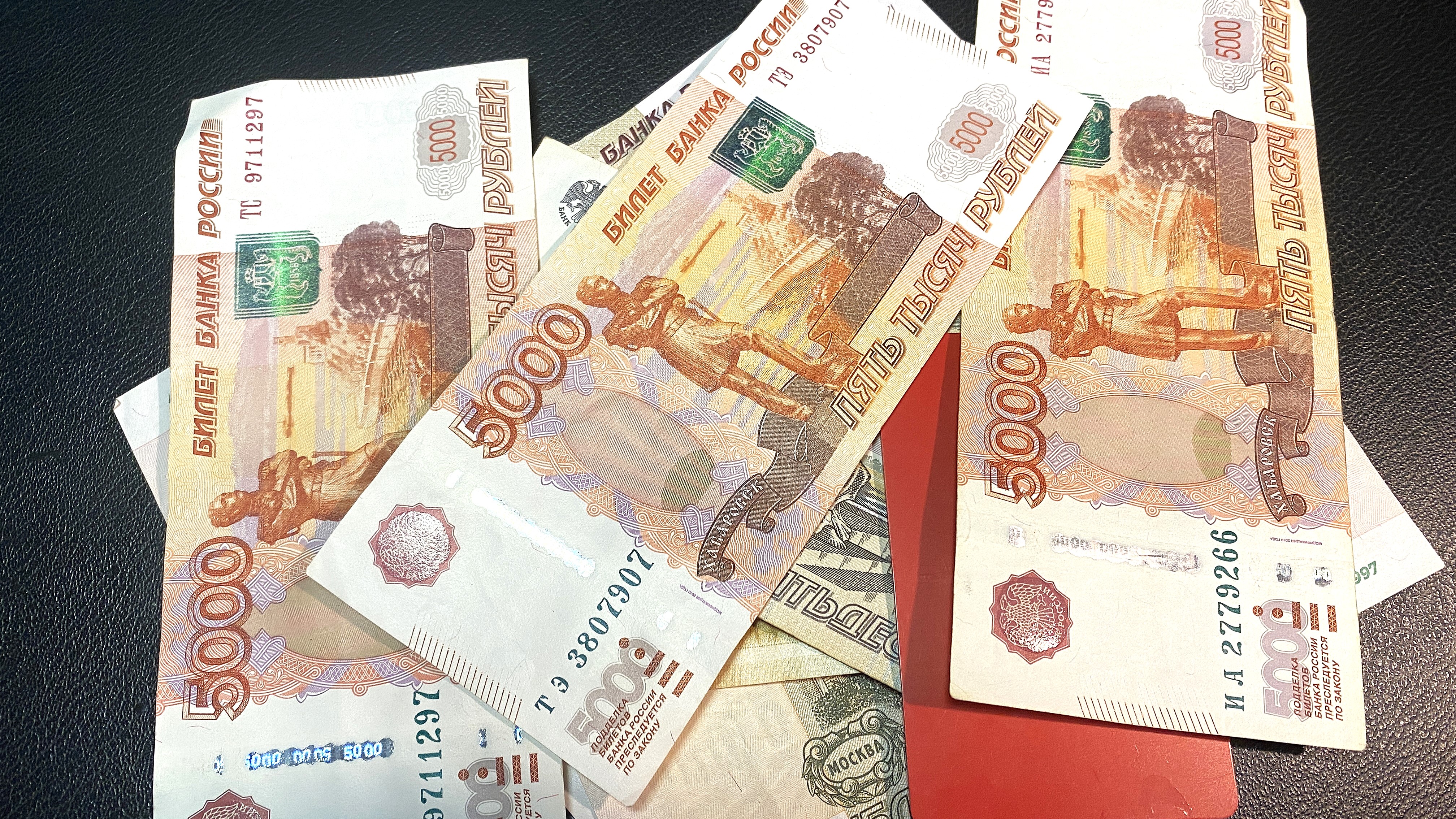 Жители Мордовии отдали аферистам более 240 миллионов рублей