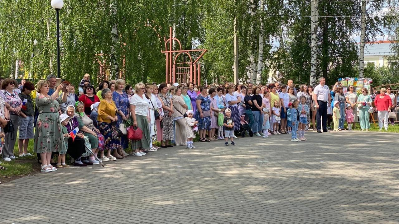 В День России в Торбееве стало на четыре семьи больше В День России в Торбееве стало на четыре семьи больше