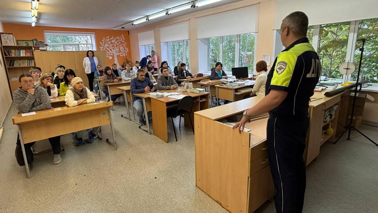Госавтоинспекция Мордовии призывает родителей чаще говорить с детьми о безопасности на дороге Госавтоинспекция Мордовии призывает родителей чаще говорить с детьми о безопасности на дороге