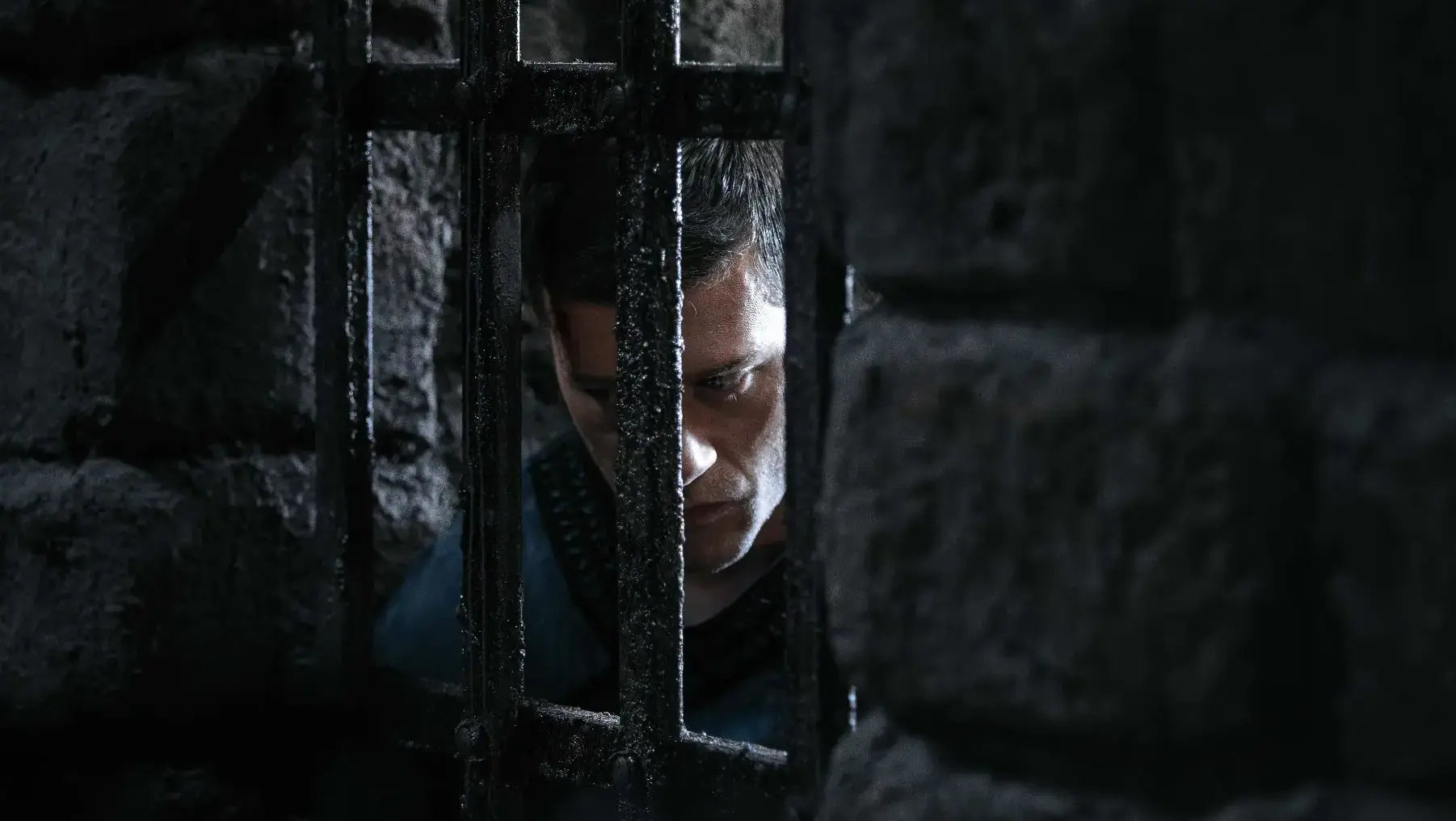 Wink и НТВ представили первый тизер сериала «Трудно быть богом»