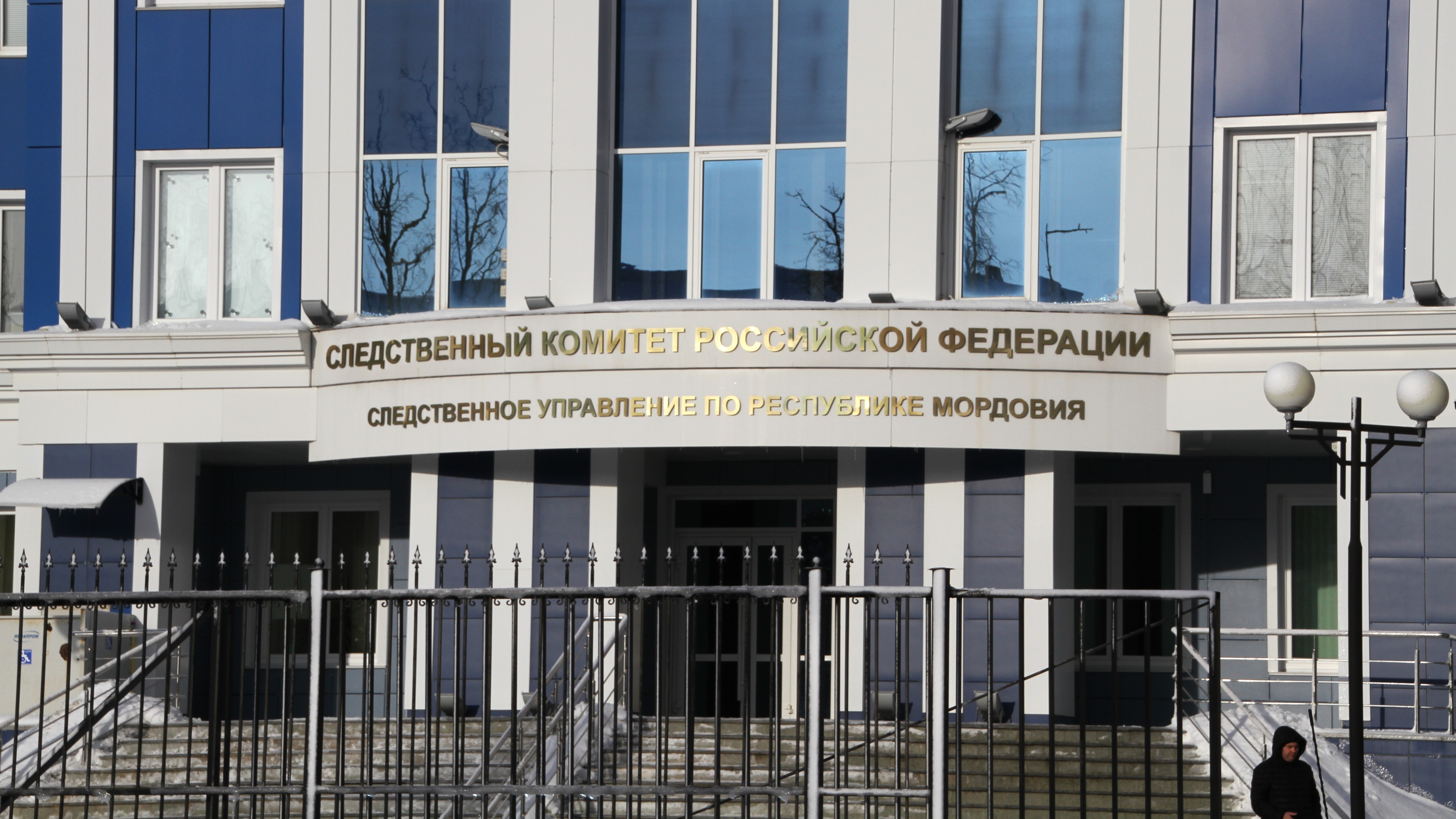 Два жителя Мордовии покатались на угнанной «семёрке»