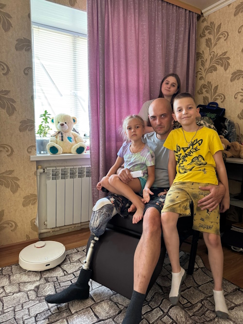 В Мордовии квартиру участника спецоперации оснастили системой «умный дом» В Мордовии квартиру участника спецоперации оснастили системой «умный дом»