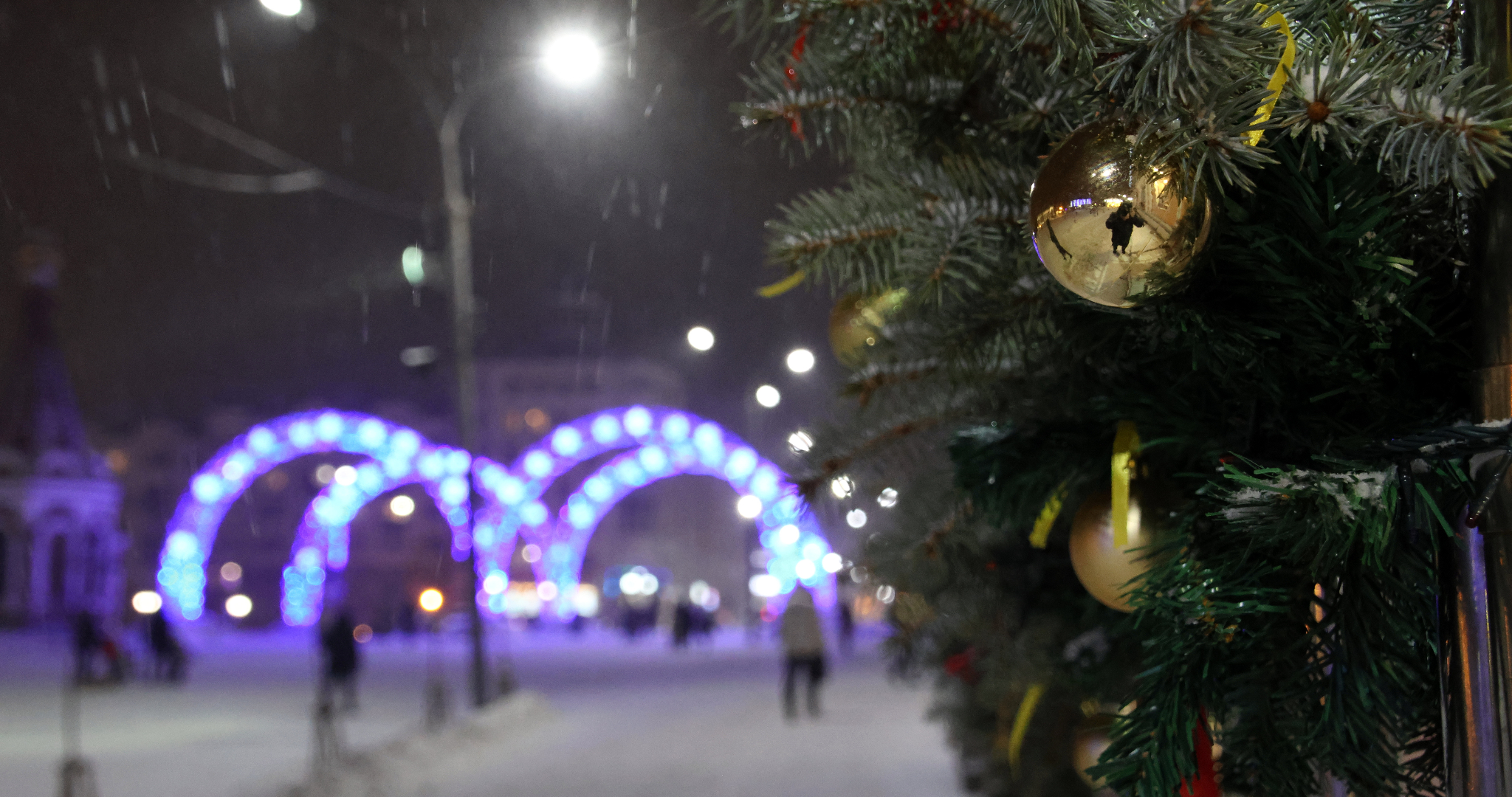 Давайте уже после праздников: россияне начали откладывать работу на 2026 год 