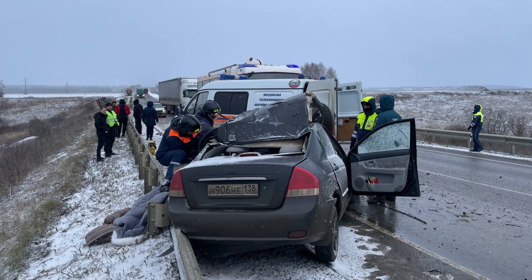 Труп водителя в Мордовии пришлось вырезать из развороченного салона 