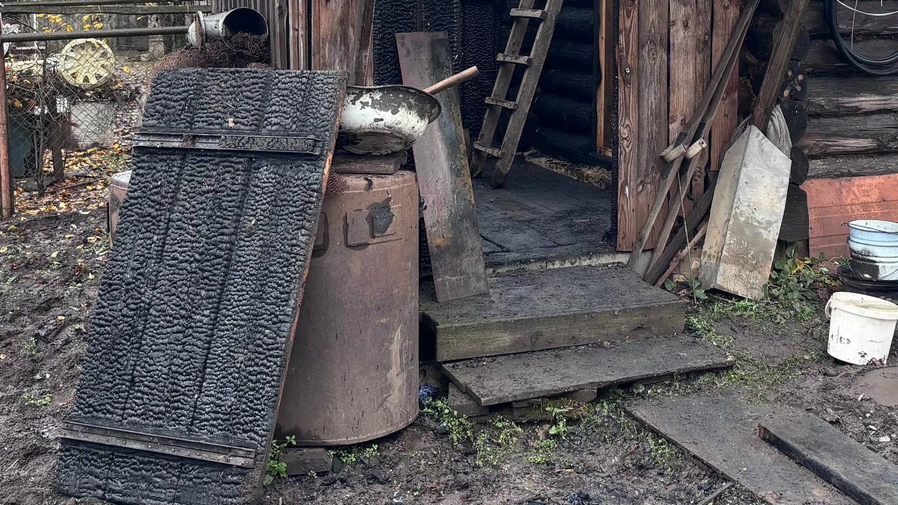 Баня загорелась вечером в Мордовии 