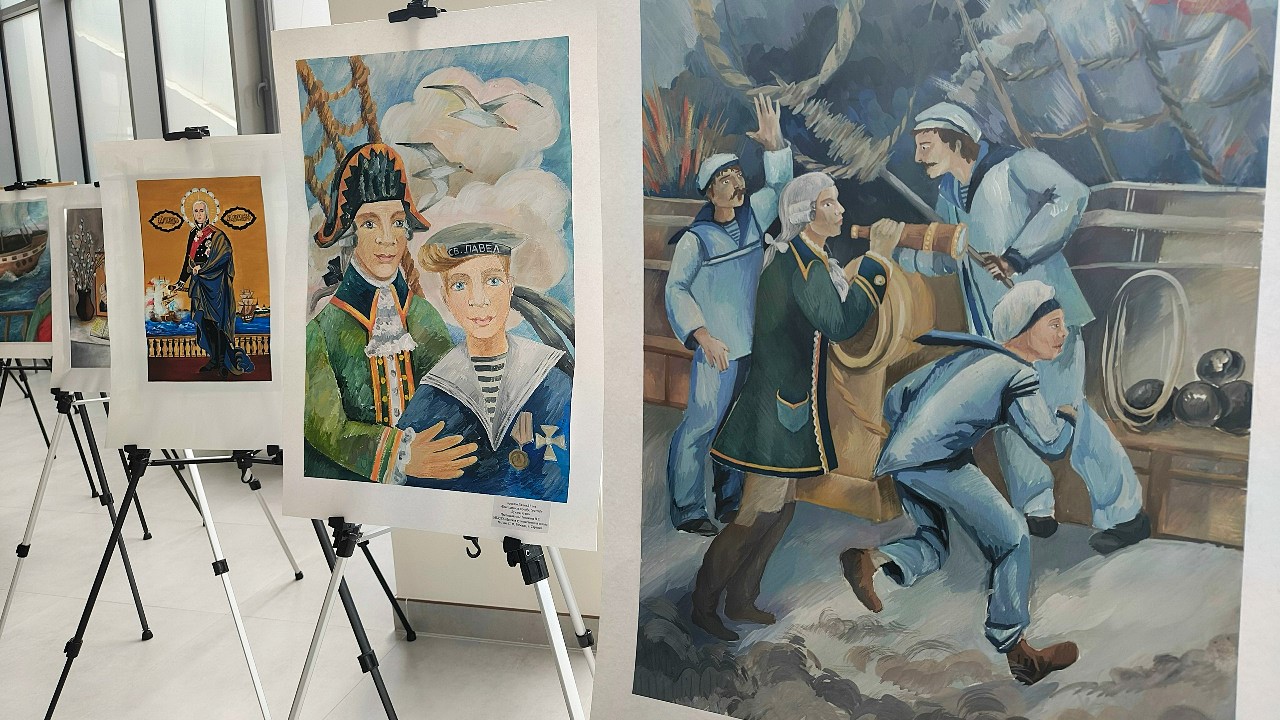 В Саранске открылась выставка детских рисунков о канонизации Феодора Ушакова