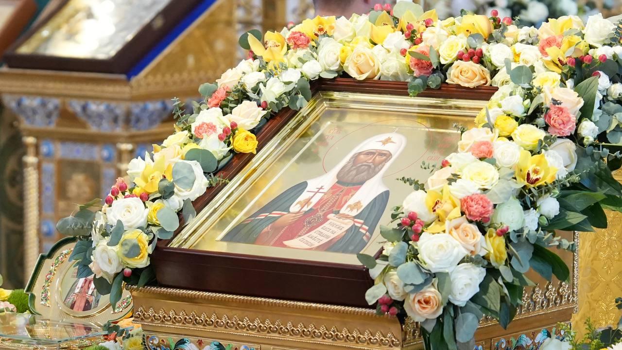 Святыня в Мордовии: верующие поклонились частице мощей и иконе Патриарха Тихона Святыня в Мордовии: верующие поклонились частице мощей и иконе Патриарха Тихона